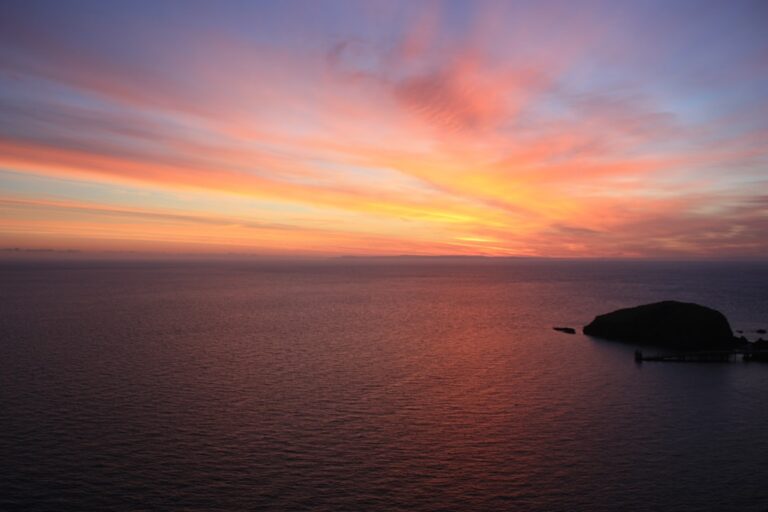 Top 10 Seasonal Events in Dubrovnik β Travel Guide to Dubrovnik 113 Calm Sea Lundy Sunset