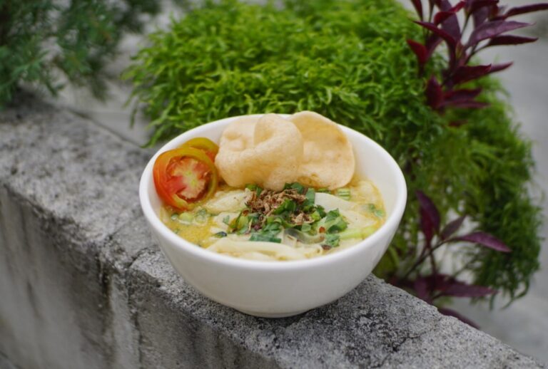 Money Tips for Dubrovnik: Currency, Cards & Budgeting โ Travel Guide to Dubrovnik 1 Kwetiaw Hot Sauce