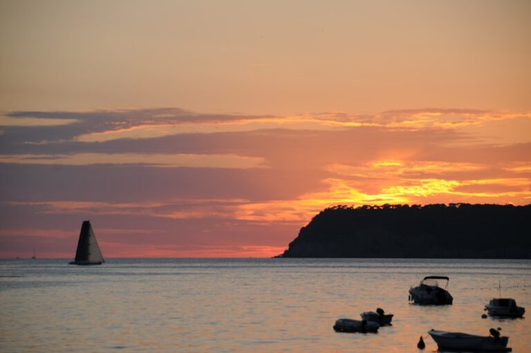 Best Walking Routes in Dubrovnik 17 photo 1637183830353 dc81ac88f19b